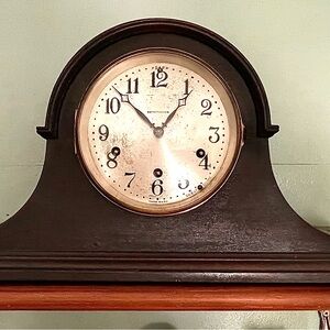 Vintage Seth Thomas Elegant Black Mantel Clock